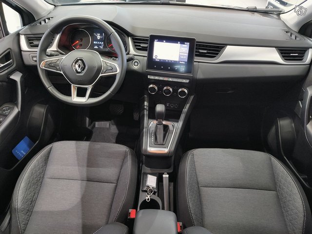 RENAULT Captur 4