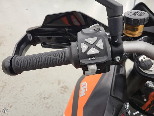 KTM 1290 20