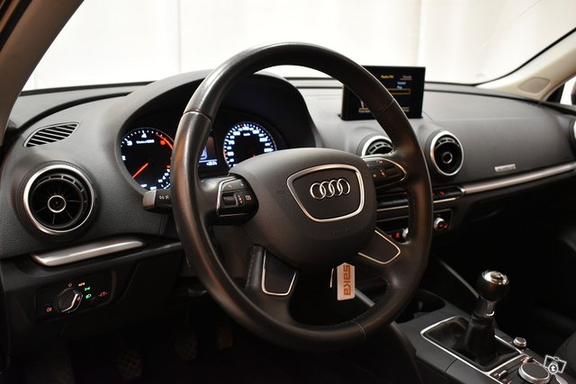 Audi A3 14