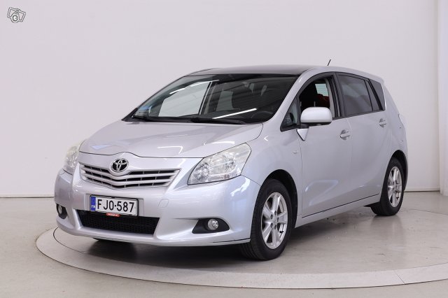 Toyota Verso