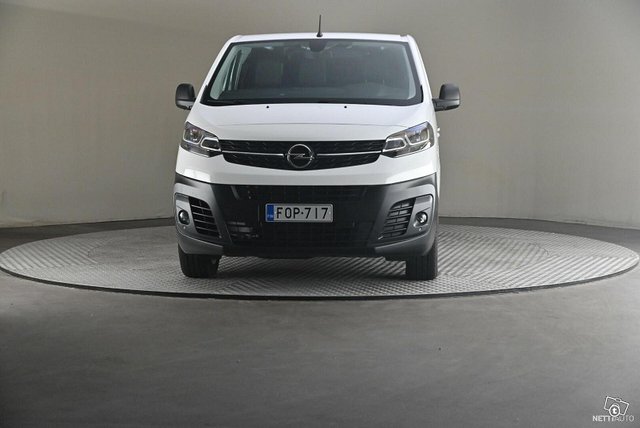 Opel Vivaro-e 3