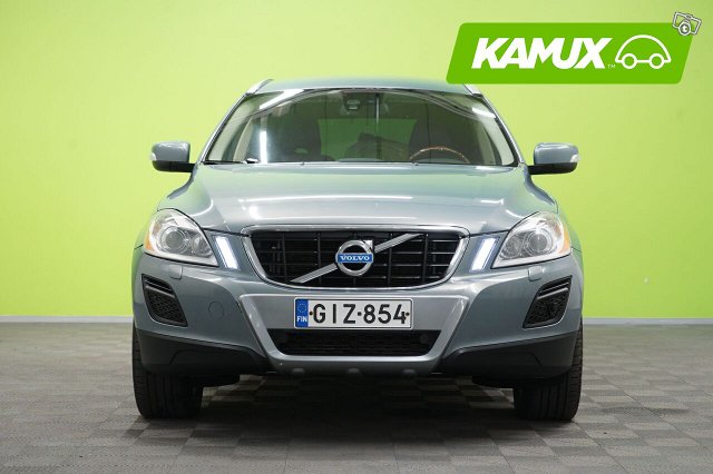 Volvo XC60 11