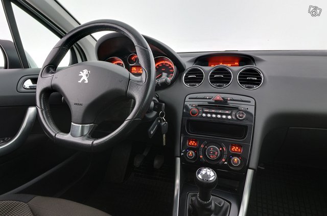 Peugeot 308 9