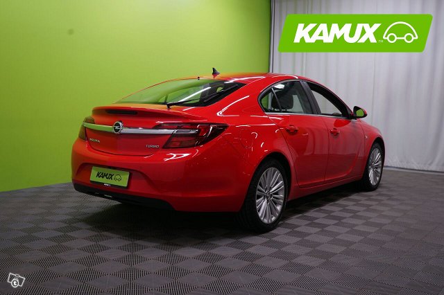 Opel Insignia 4