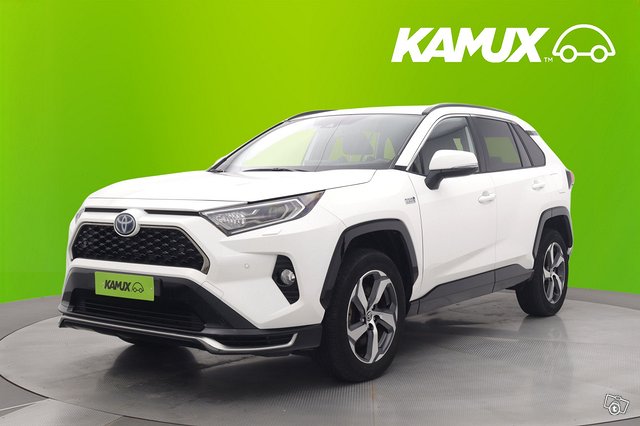 Toyota RAV4 Plug-In 6