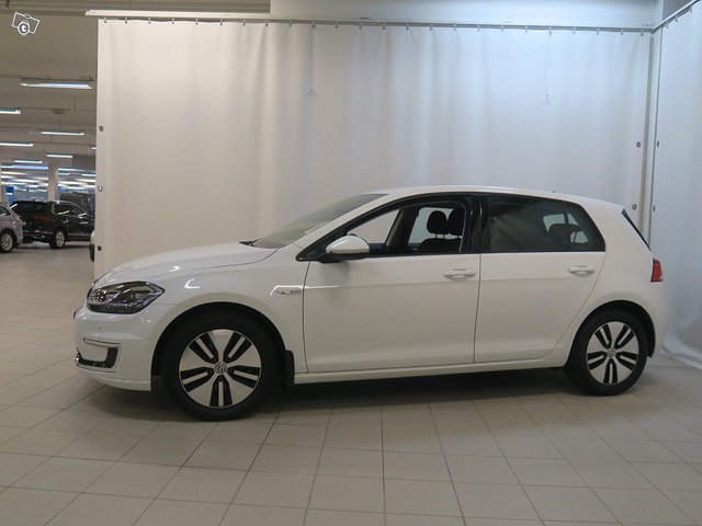 VOLKSWAGEN Golf 4