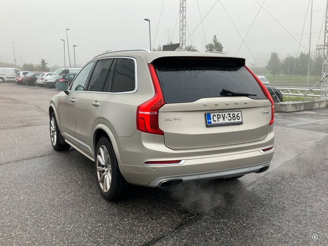 Volvo XC90 3