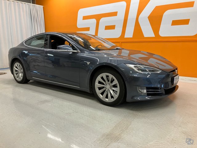 Tesla Model S