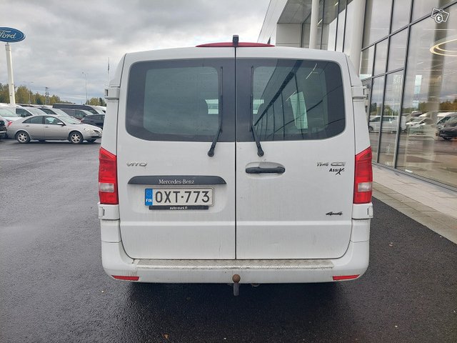 Mercedes-Benz Vito 6