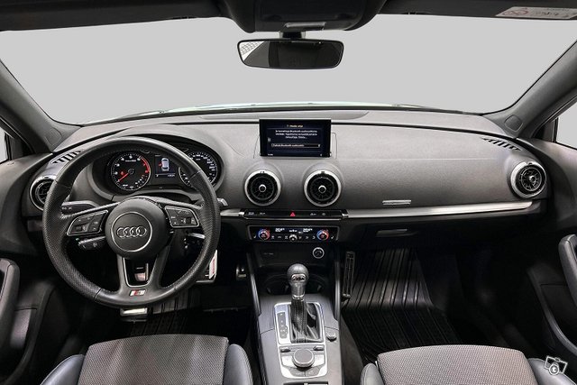 Audi A3 18