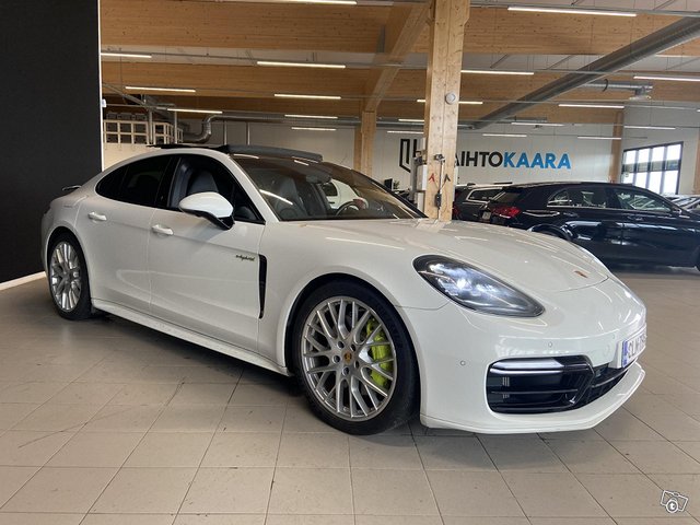 Porsche Panamera 3