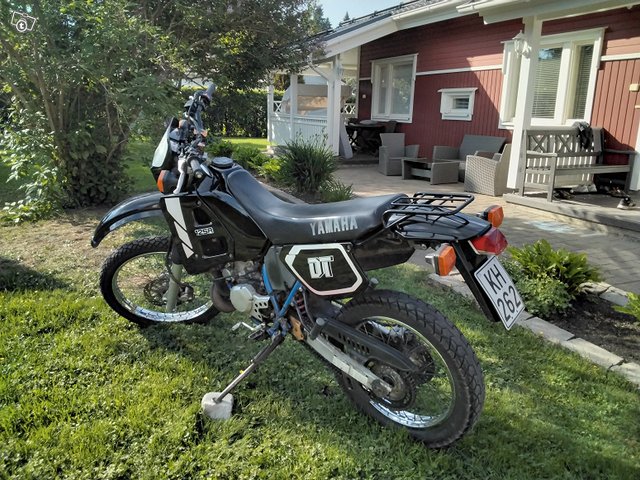 Yamaha dt 125 r " täysitehoinen" 2