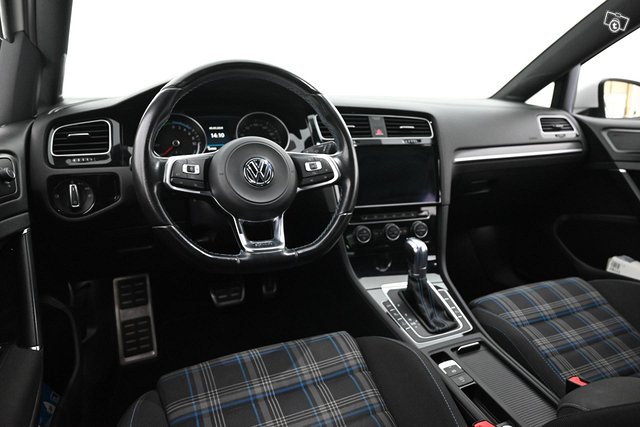 Volkswagen Golf 6