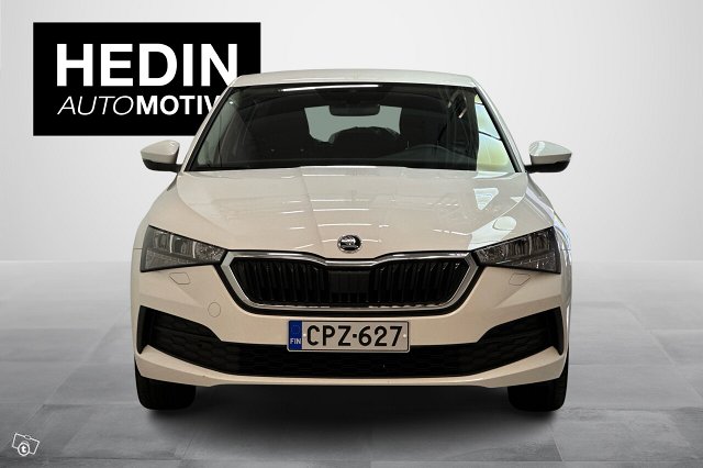 Skoda Scala 5