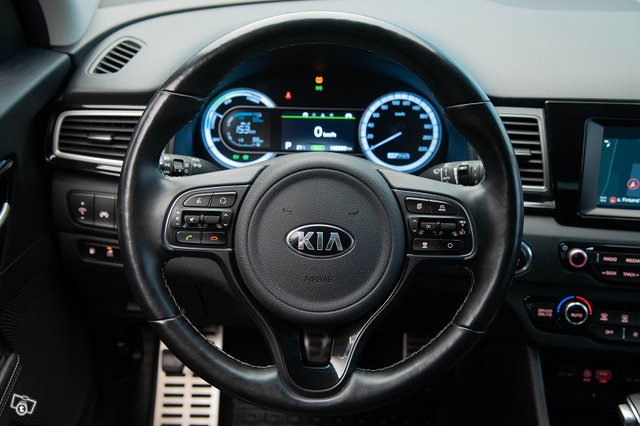 KIA NIRO 15