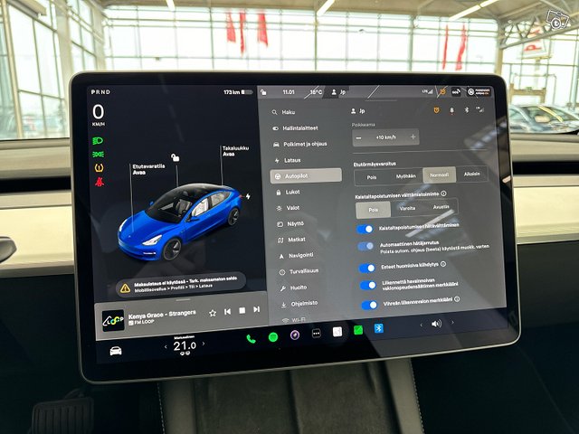 Tesla Model 3 16