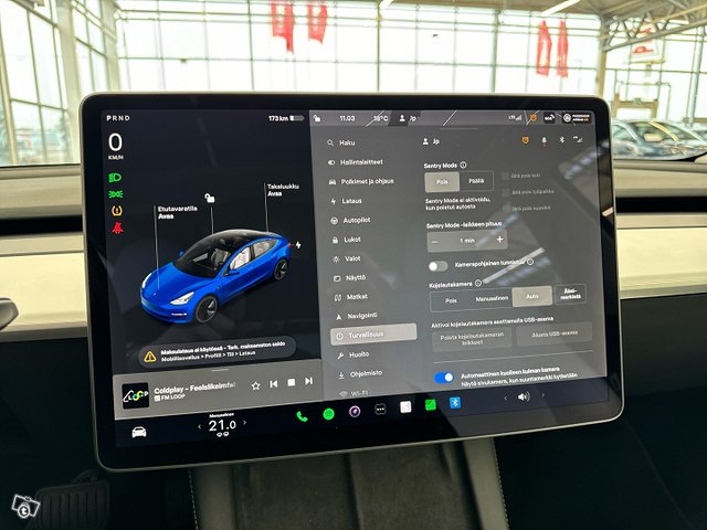 Tesla Model 3 19