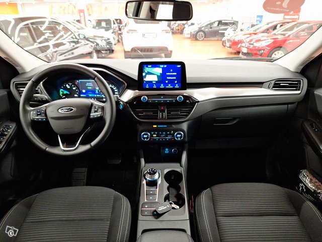 Ford Kuga 12