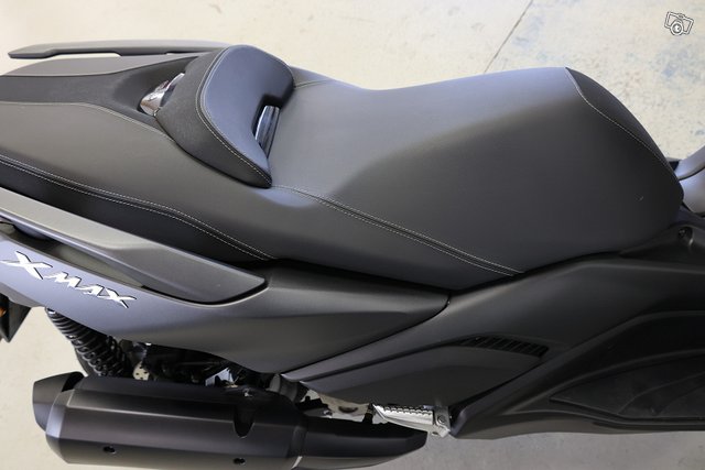 YAMAHA X-Max 14