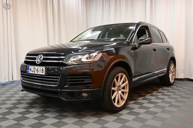 Volkswagen Touareg 4