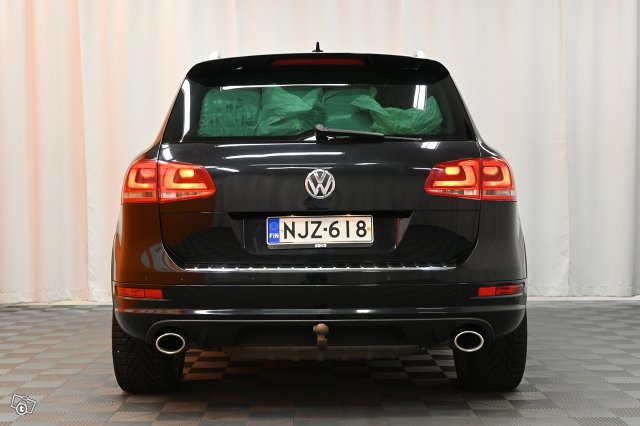 Volkswagen Touareg 6