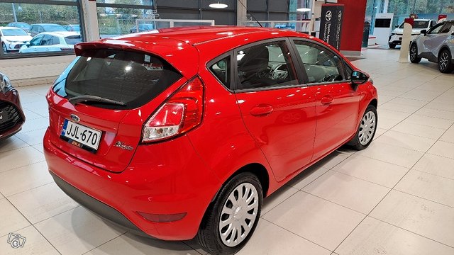 FORD FIESTA 5