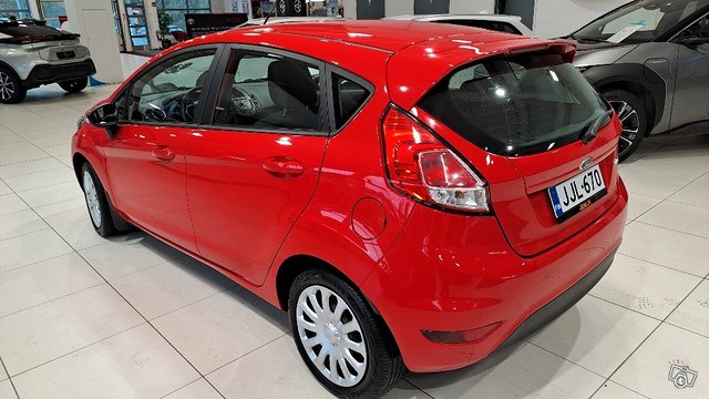 FORD FIESTA 6