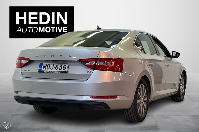 Skoda Superb 2