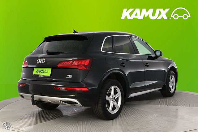 Audi Q5 4