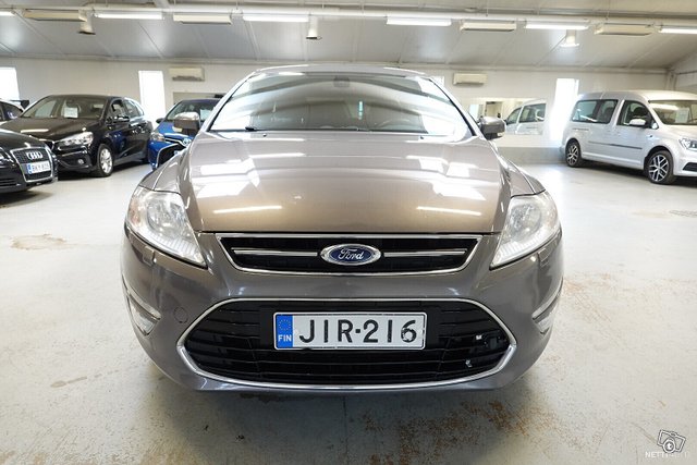 Ford Mondeo 8