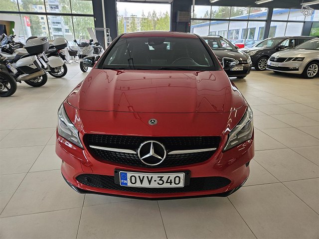 Mercedes-Benz CLA 2