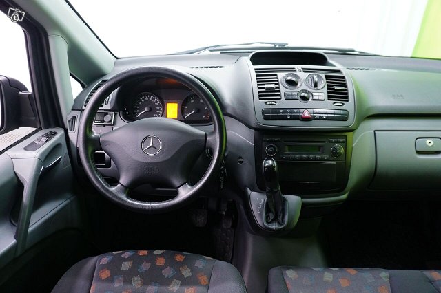 Mercedes-Benz Vito 15