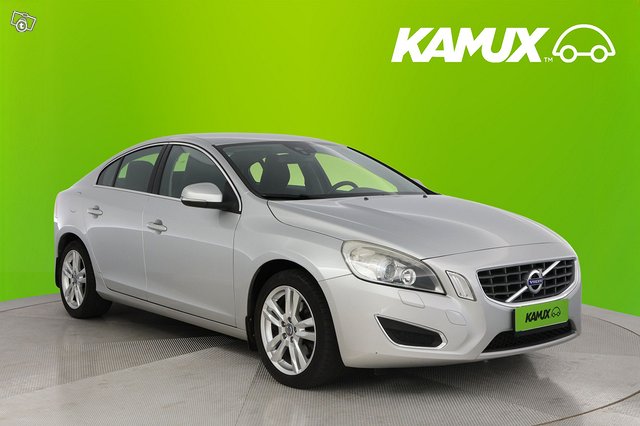 Volvo S60 1