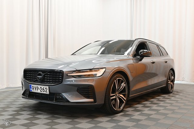 Volvo V60 4