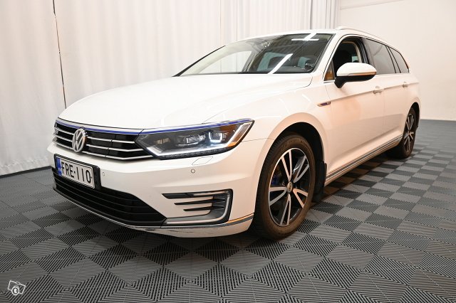 Volkswagen Passat 4