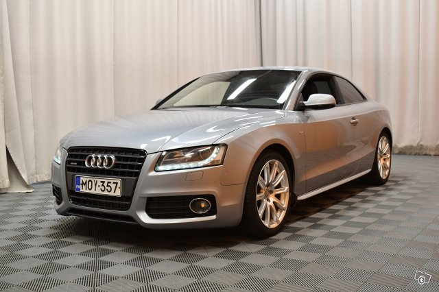 Audi A5 4