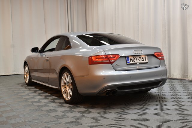 Audi A5 5