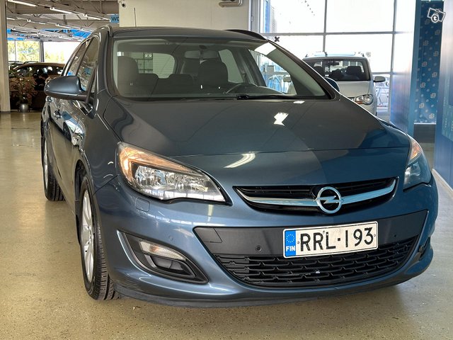 Opel Astra 10