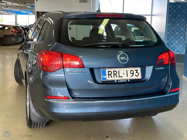 Opel Astra 13