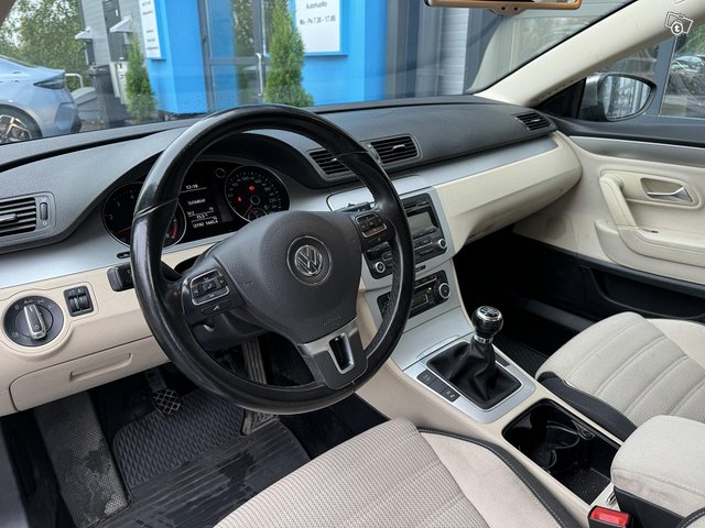 Volkswagen Passat CC 6