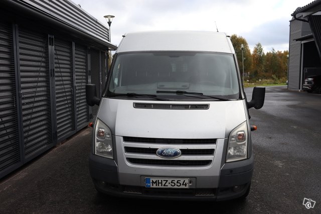 Ford Transit 2