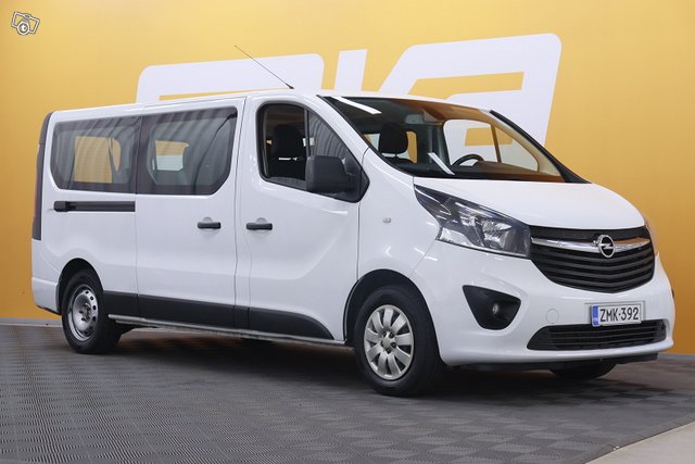 Opel Vivaro 1