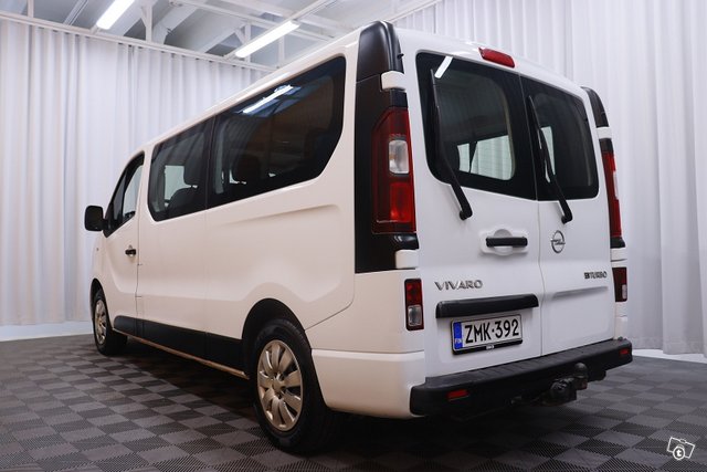 Opel Vivaro 5