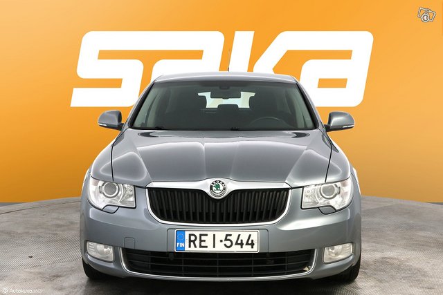 Skoda Superb 2