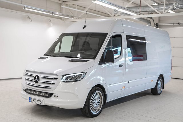 Mercedes-Benz Sprinter 1