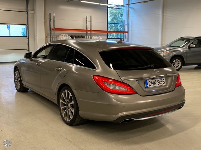 Mercedes-Benz CLS 2