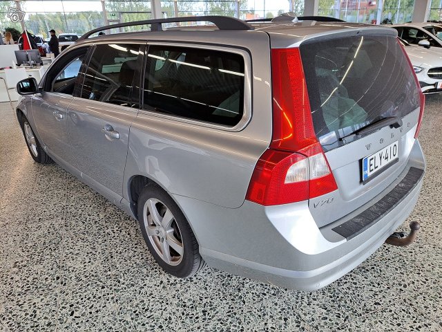 Volvo V70 2