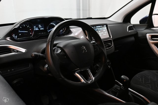 Peugeot 2008 14