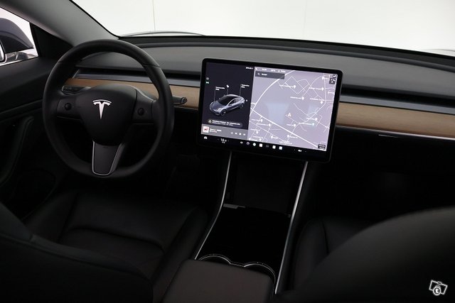 Tesla Model 3 15