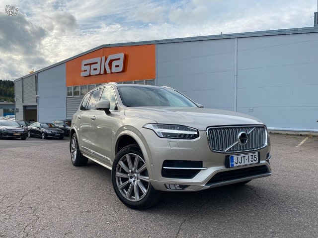 Volvo XC90 1